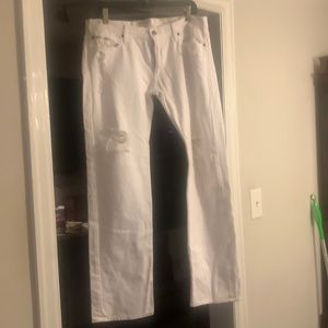 Habitual distressed BOYFRIEND white jeans. Straight leg 30” inseam. 29” waist